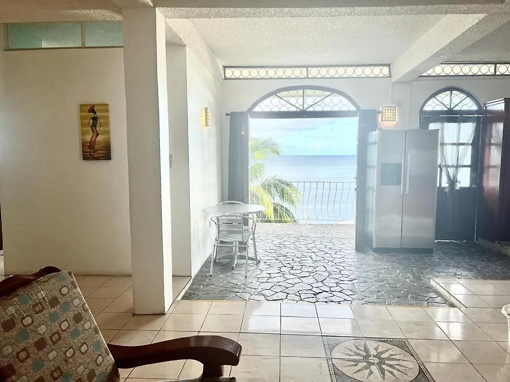 Stunning Apartment Castle Comfort Roseau
